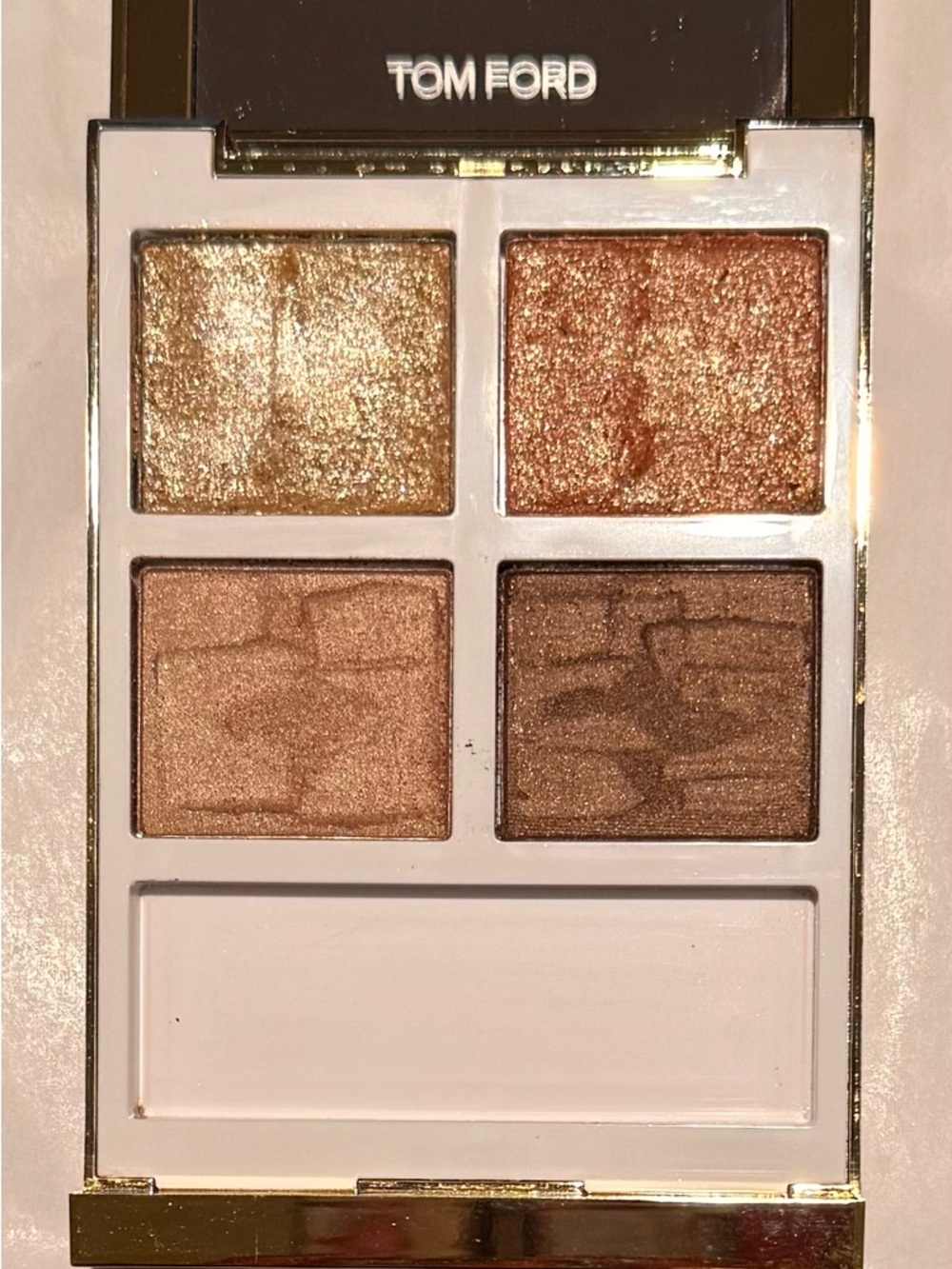 Used Tom Ford EYE COLOR QUAD 01 Golden Mink in Gold Case